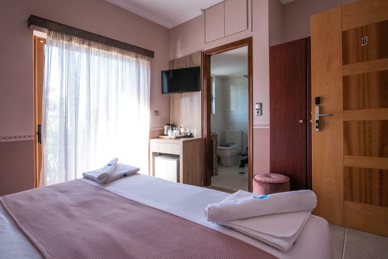 Cyrenia Guest house *